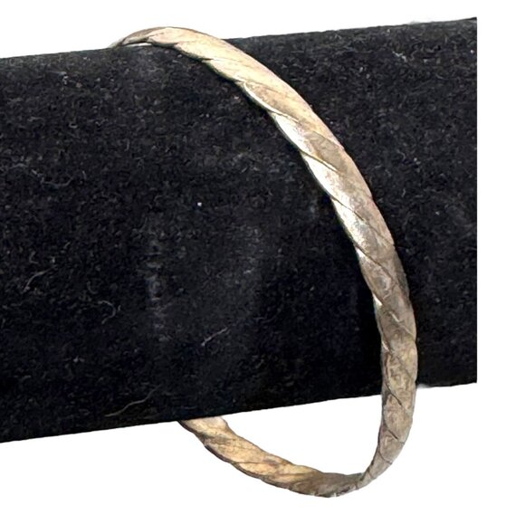 Vintage Sterling Silver Twisted Rope Bangle Bracelet Hallmarked Minimalist 7" - Picture 2 of 5